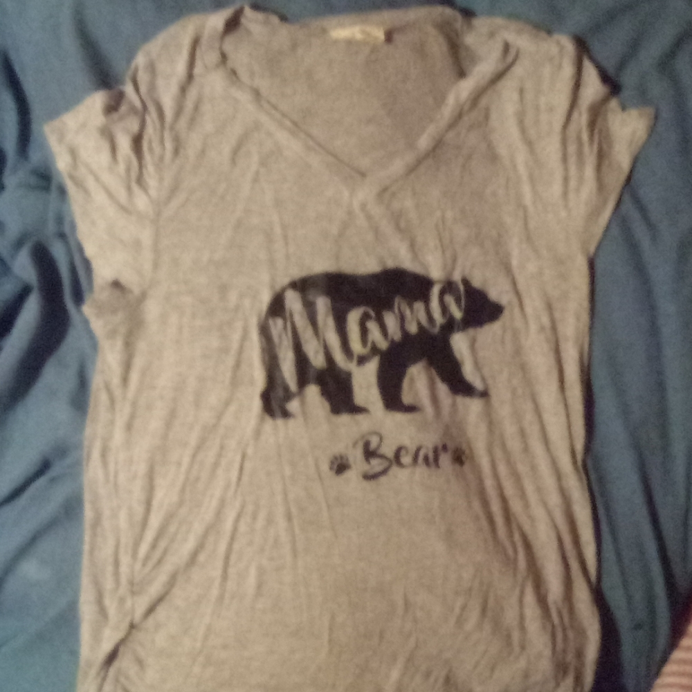Women's mama bear t-shirt
